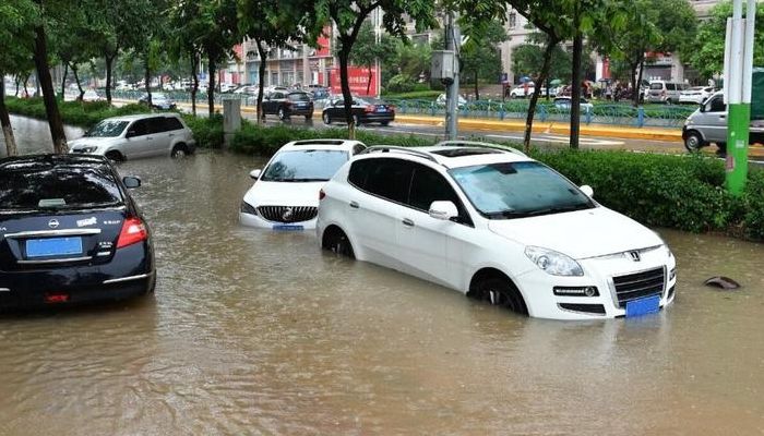 车子被水淹了怎么办（车被水淹了怎么处理）