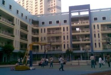 新港中路（新港中路小学）